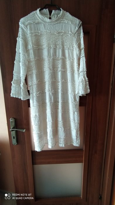 Sukienka koronkowa ecru M/L