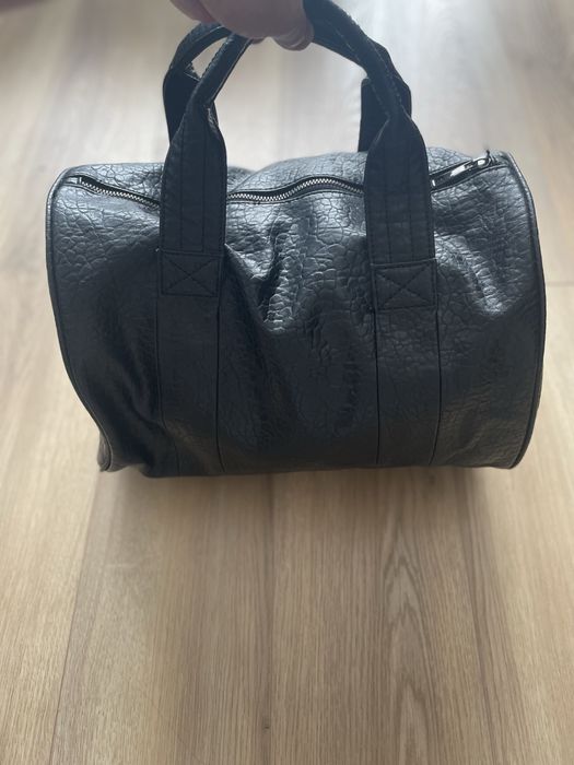 Torba podręczna do ręki weekendowa Avant garde z ćwiekami diffle bag