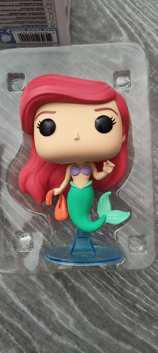 Boneca ARIEL (vinil)