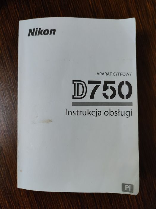 Nikon d750 z obiektywem Nikkor AF-S 50mm 1.4