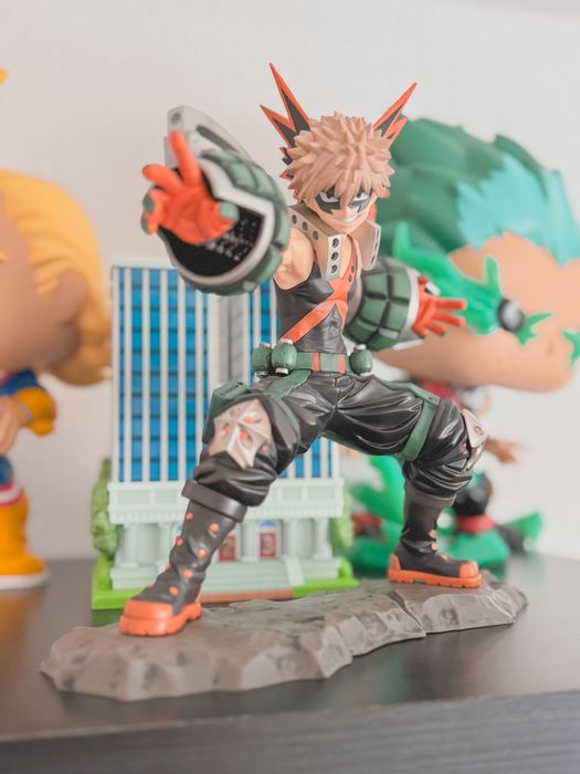 ARTFX J Katsuki Bakugo