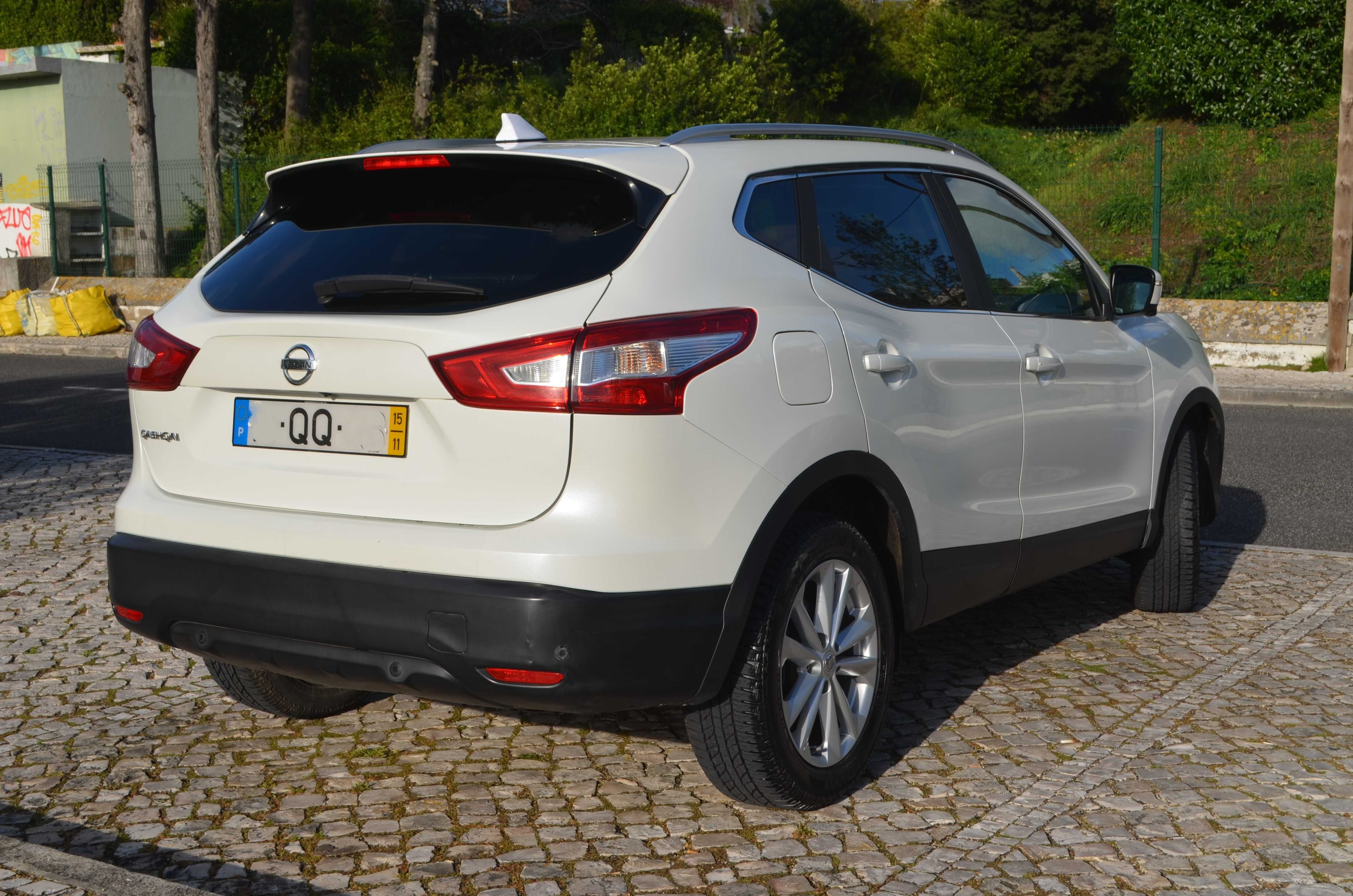 Nissan Qashqai 1.6DCi 4x4i Tekna Premium 130cv (NACIONAL)