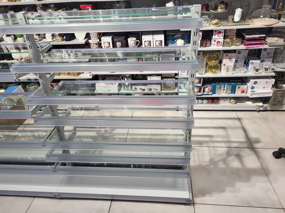 Regał sklepowy szklany Gablota Witryna szklana Wyposażenie Sklepu