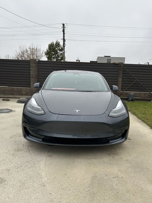 Tesla model 3 standard plus 2021 Рестайл