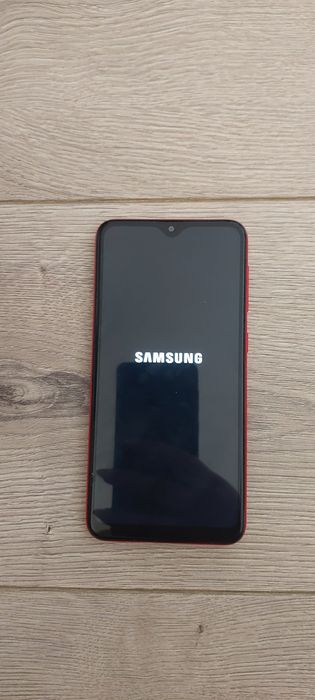 Продам Samsung A10