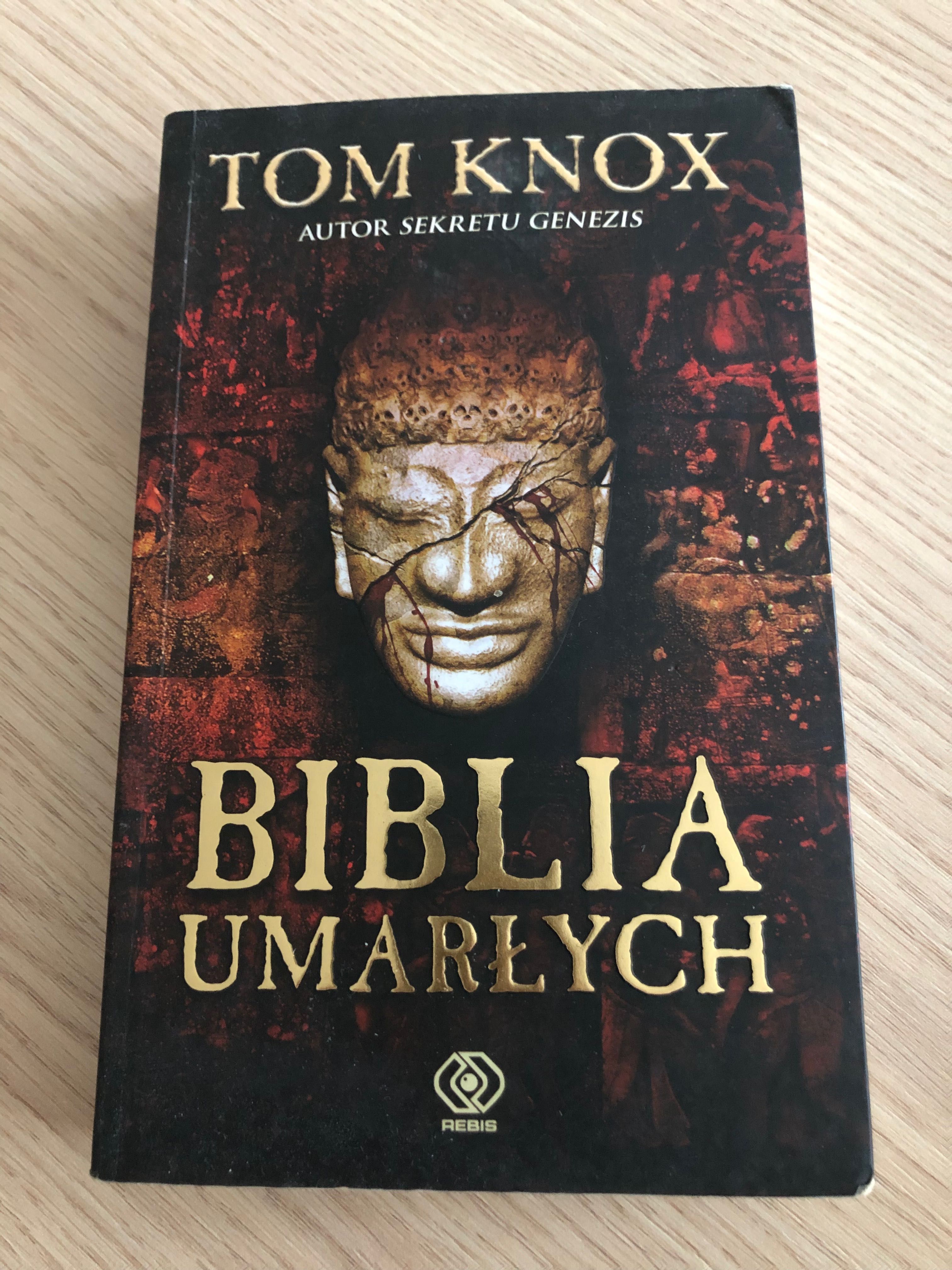 Tom Knox bestseller„Biblia umarłych” thriller