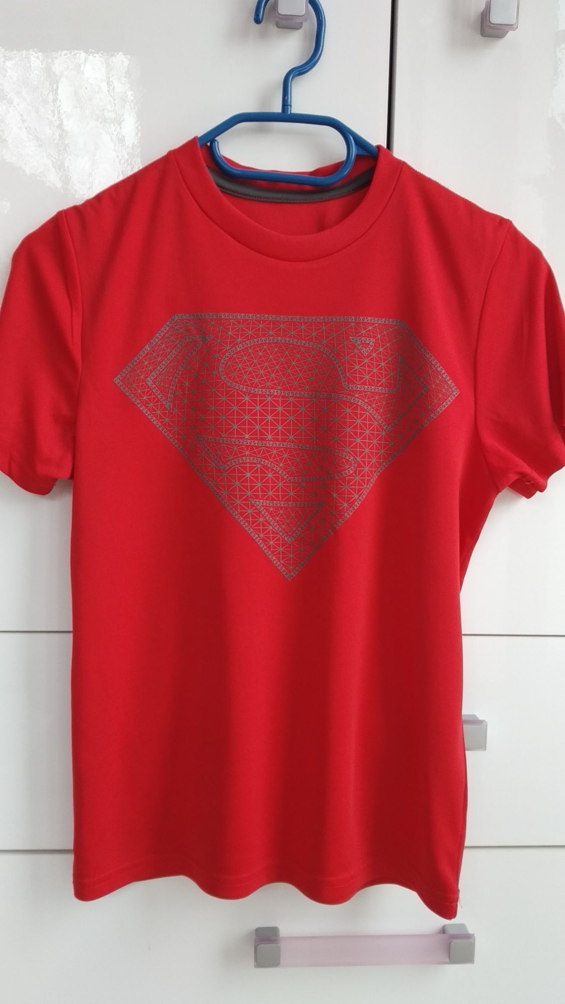 T-shirt koszulka sportowa Superman 140/146