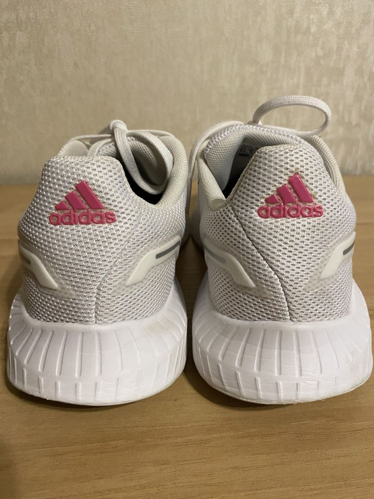 Кросівки  Adidas розмір 38 ( устілка 23,5)