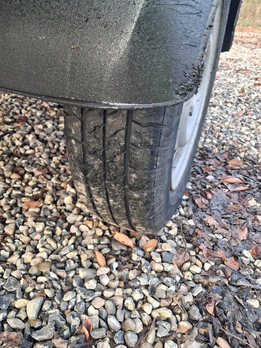 Sprzedam przyczepkę samochodowa marki wariant  500dmc