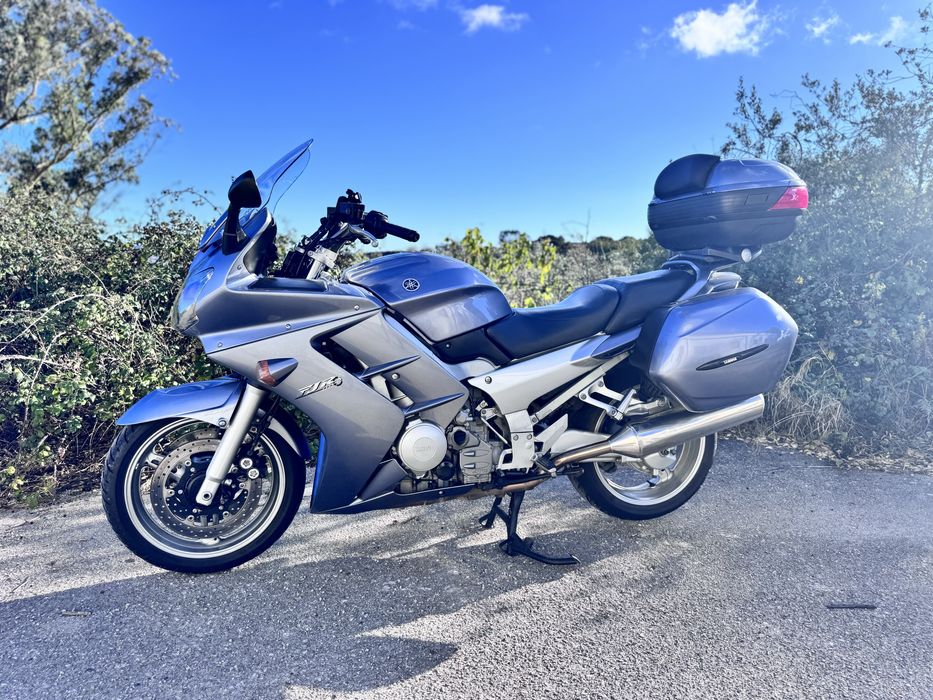 YAMAHA FJR 1300 abs 2005 nacional exelente estado