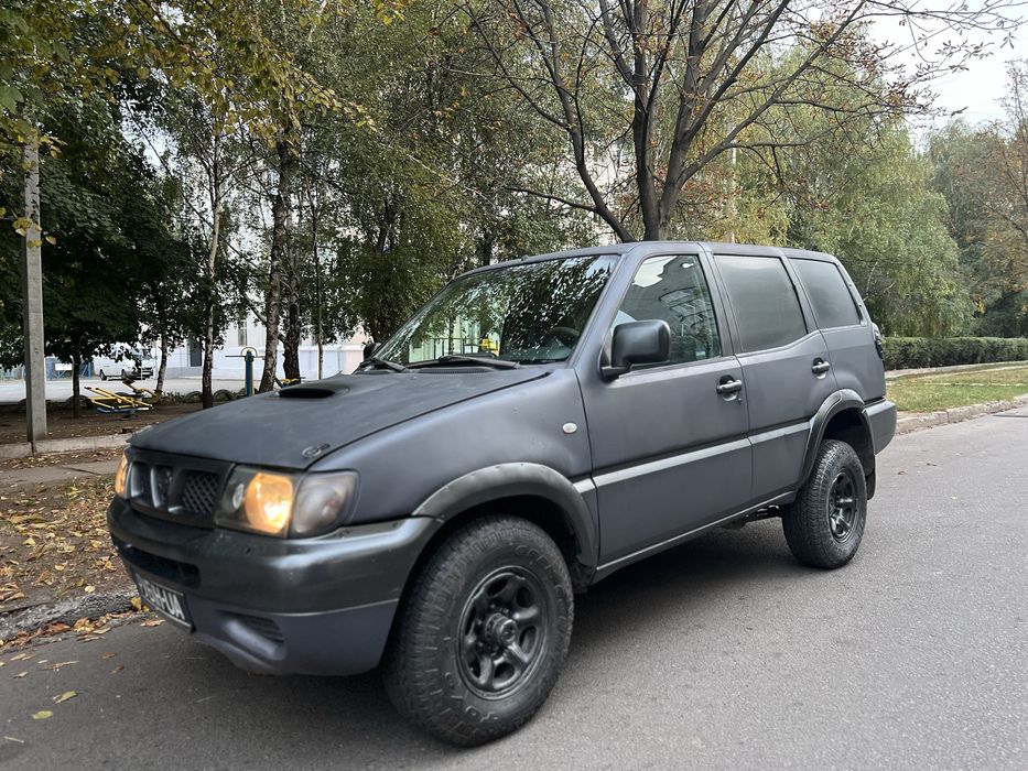 Nissan Terrano 2000 рік 2,7 л. Дизель