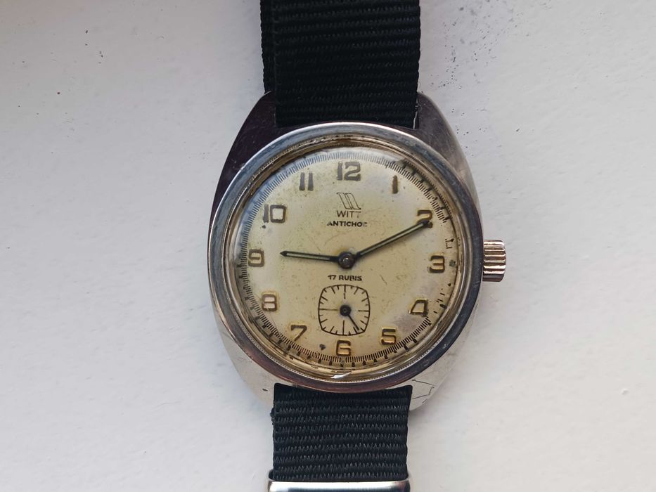 Relógio Witt - Corda Manual - Caixa em Aço - 35mm