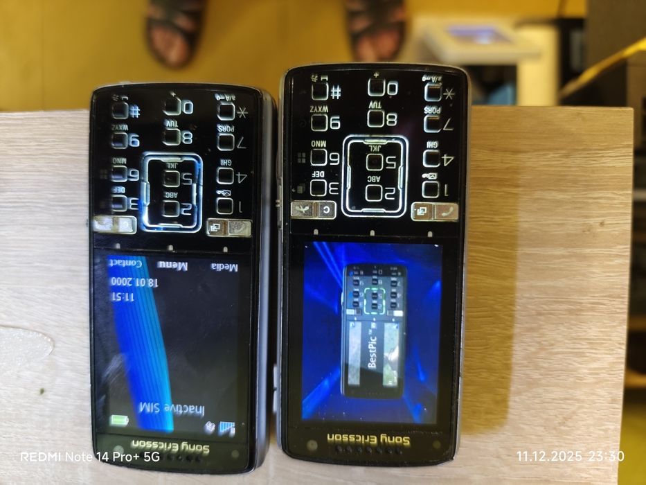 2x Sony Ericsson k850i