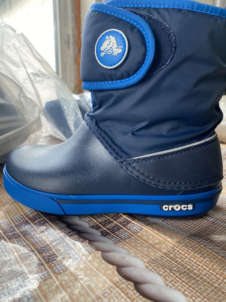 Продам дитячі сапоги Crocs