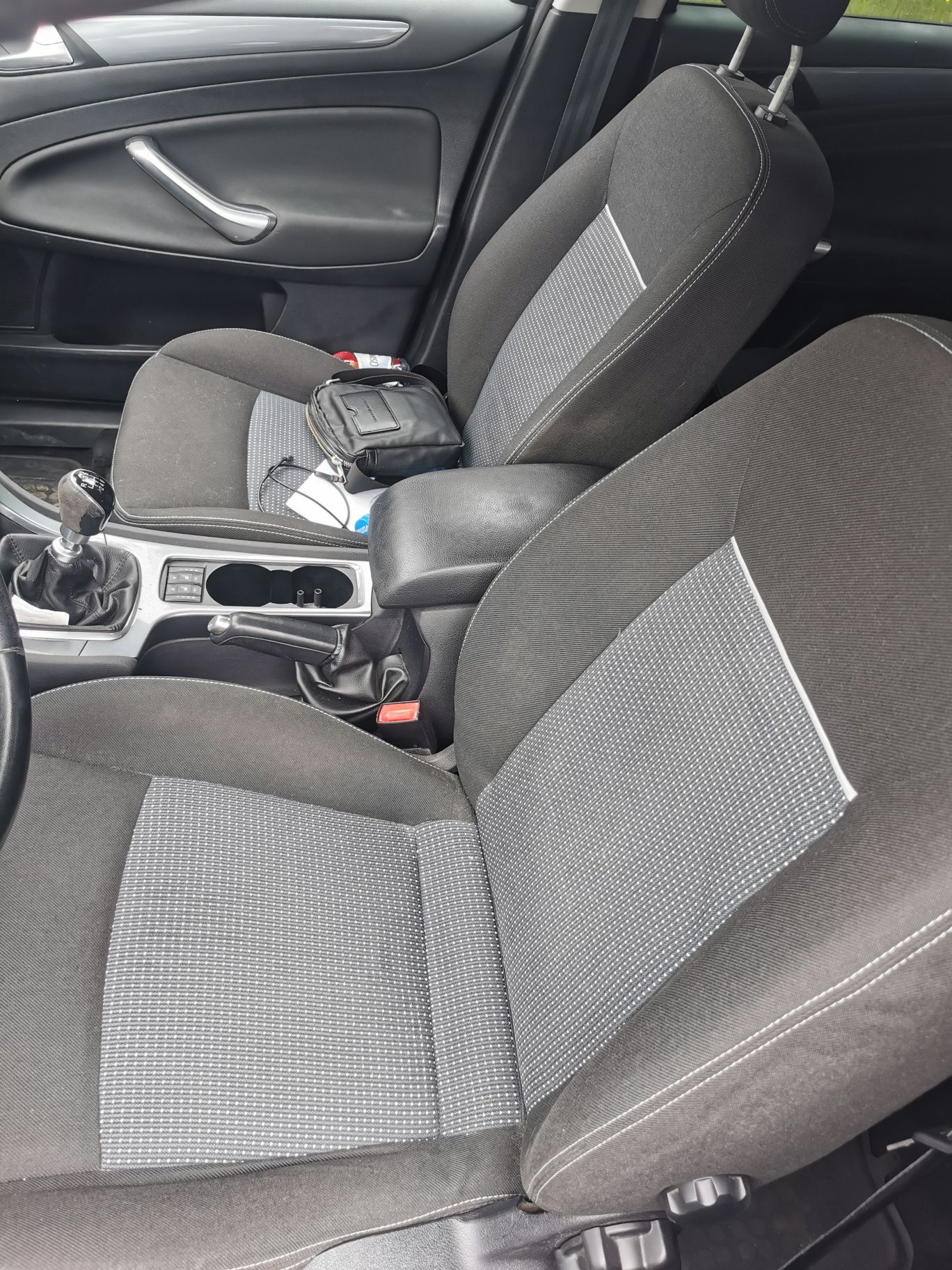 Ford Mondeo mk4 lift 2011r 2.0diesel manual