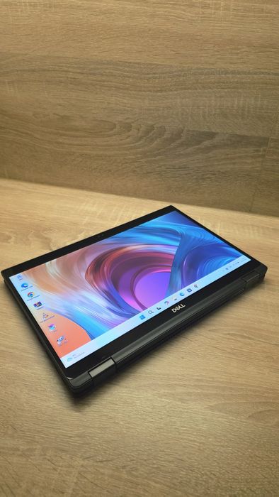 Laptop Dell Latitude Dotykowy 2w1 i7-8650U 16GB DDR4 256GB SSD Win11P