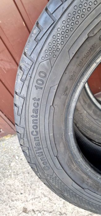 OPONY CONTINENTAL 215/65 R16C contiVANCOntact 100 109/107T