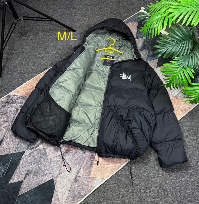 Пуховик Stussi зимова куртка розмір М/Л дивітся заміри