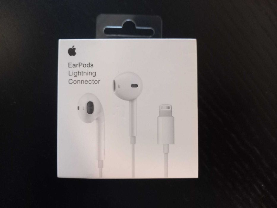 APPLE Earpods Lightning connector