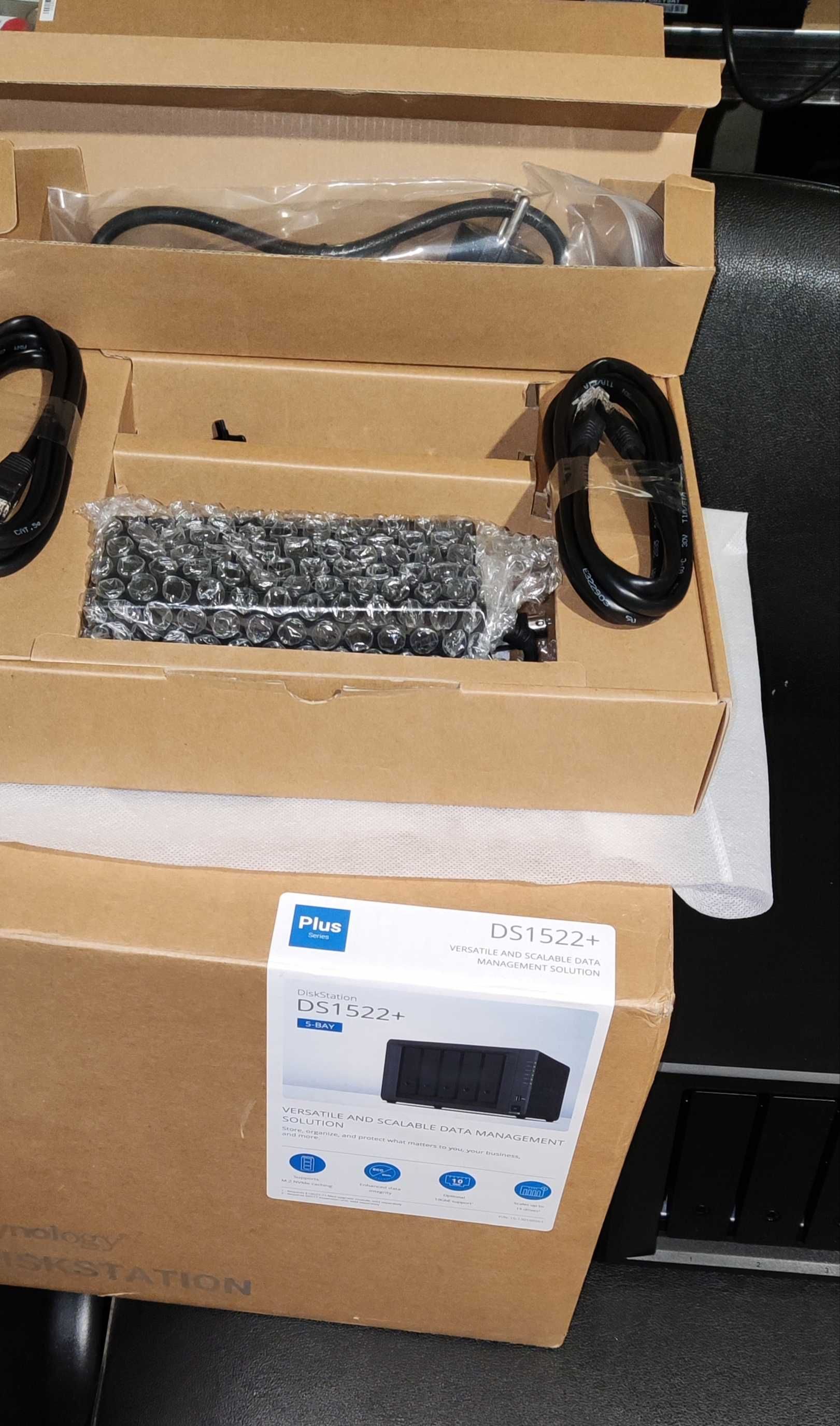 Synology DS1522+ 16GB RAM (AMD Ryzen CPU, Docker) DSM 7.2.2
