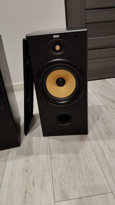 B&W 602 S1 monitory stereo