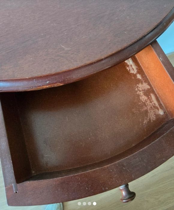 Mesa meia lua em madeira