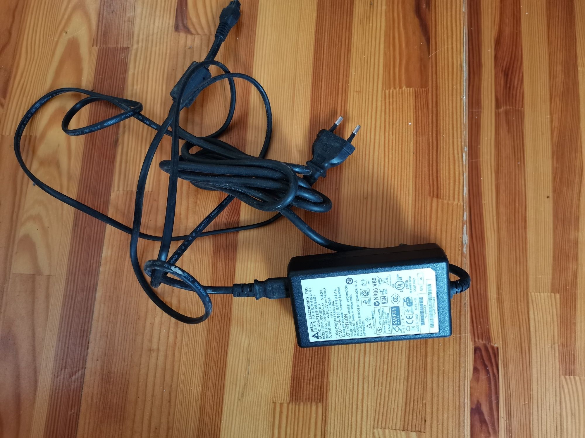 Блок питания 12v 560mA для коммутатора Cisco.  ADP-29EB A