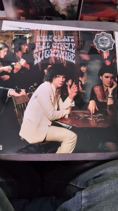 The Black Crowes  
Happiness Bastards
Selado