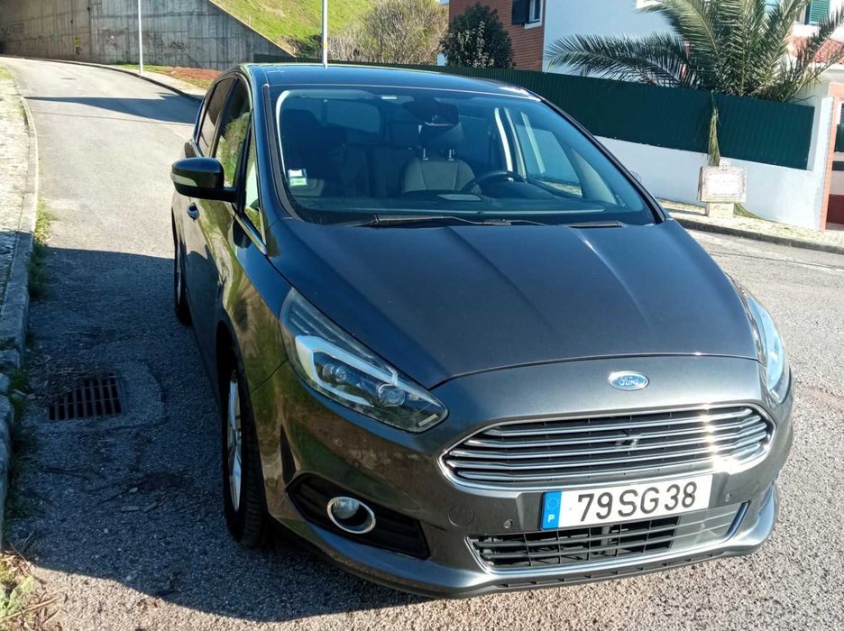 Único Dono - Ford S-Max Titanium 150cvs de 7 Lug e 149500 kms (reais)