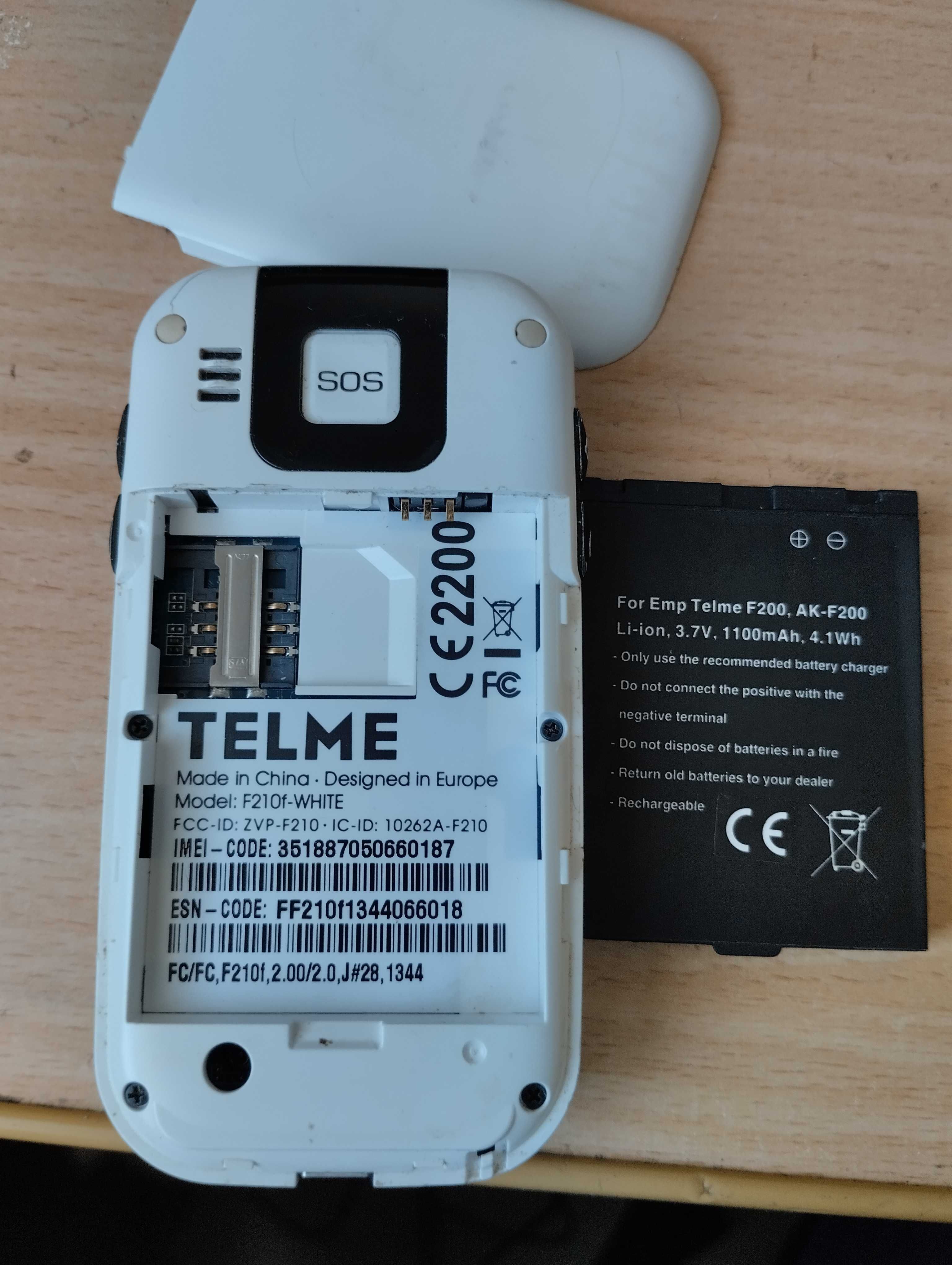 Telefon dla seniora lub seniorki Telme F210-WHITRE