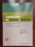 Livro de preparação para exame de Biologia Geologia