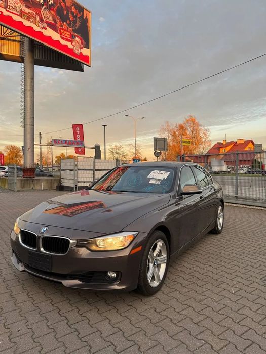 BMW Seria 3 Niski przebieg, zadbana. Na placu w Warszawie!!!