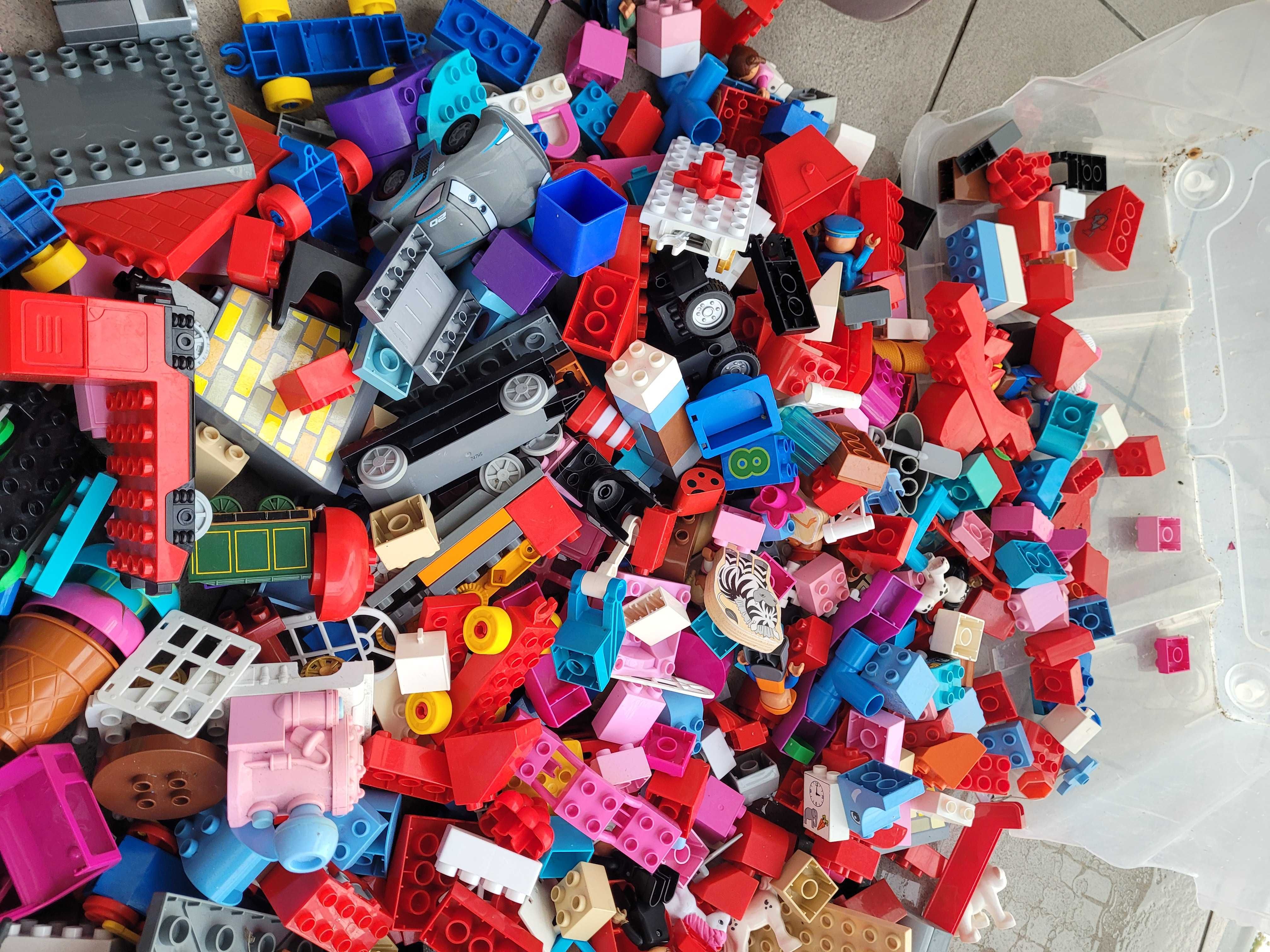 lego duplo Ursynów Warszawa al. KEN dużo klocków