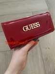 Nowy portfel Guess.