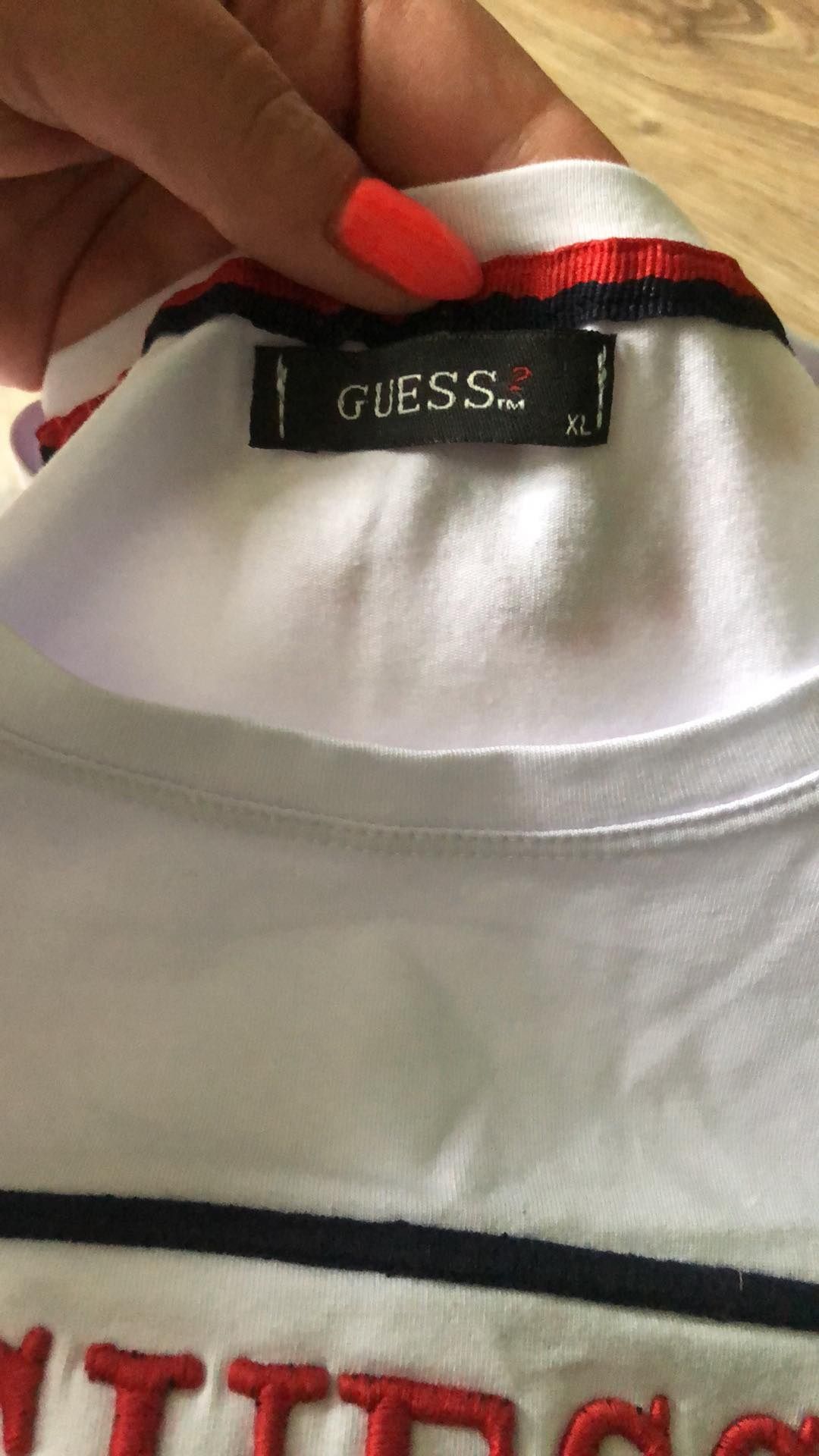 Koszulka Guess'a