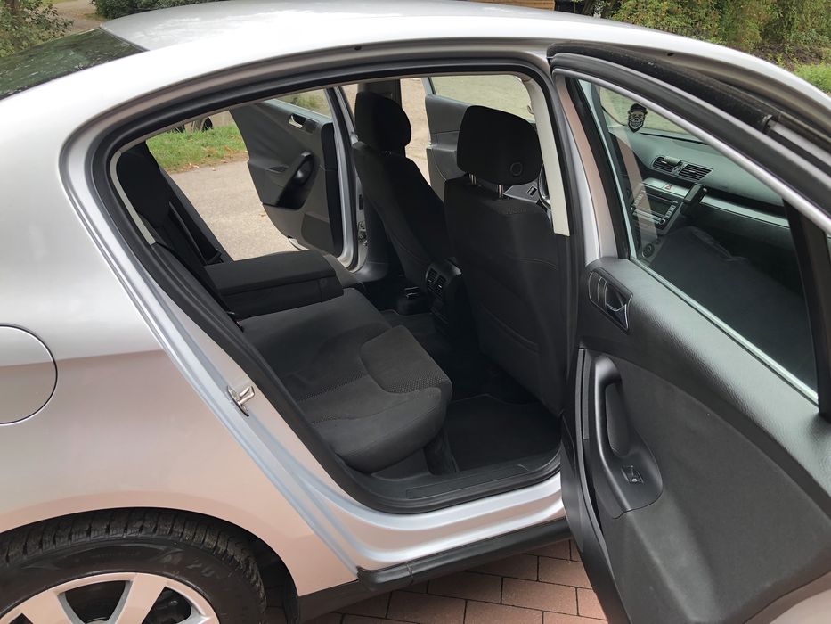VW Passat Sedan Benzyna Ładny Zadbany Niski Przebieg