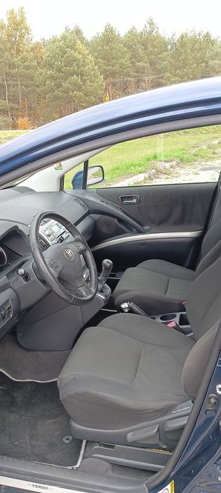 Toyota Corolla Verso 7 osobowa GAZ długie opłaty