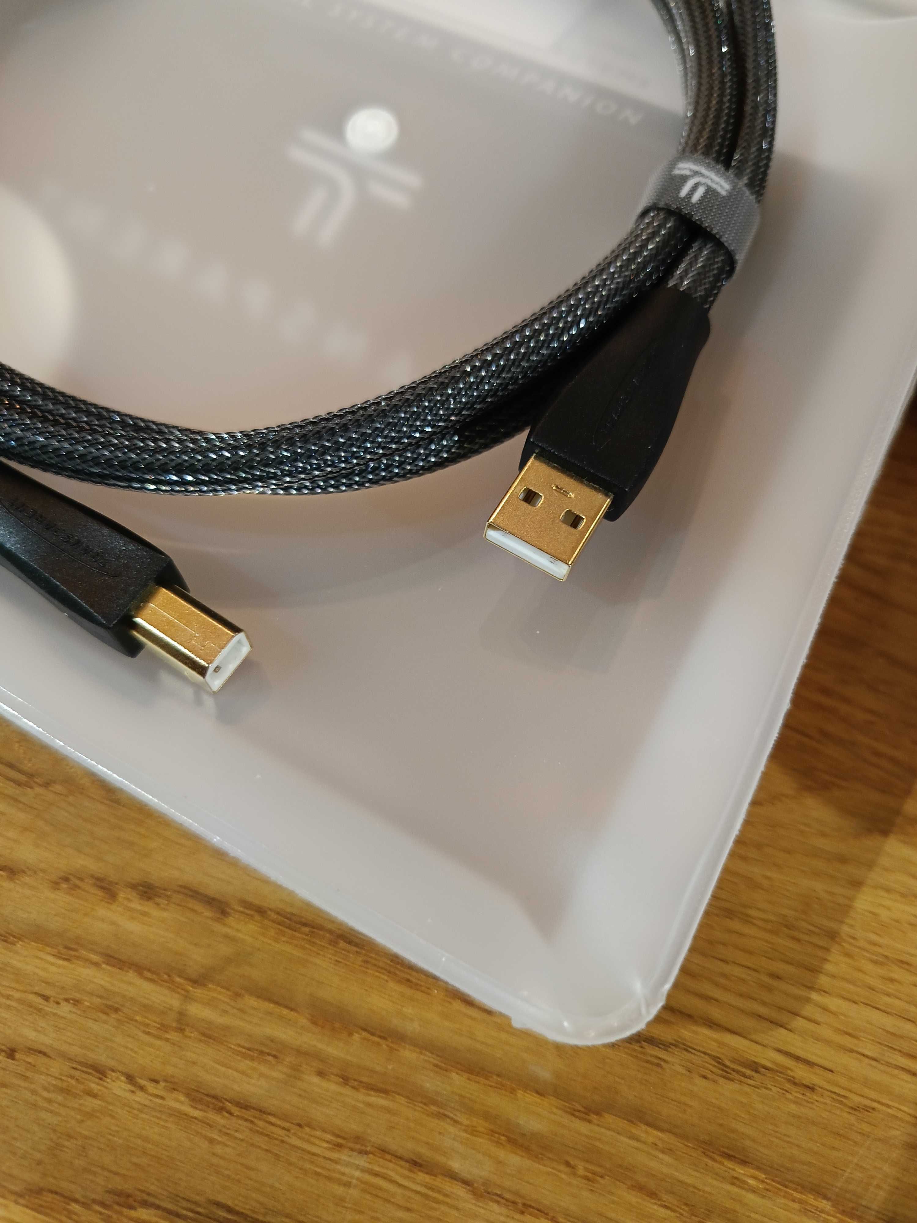 Transparent USB kabel cyfrowy