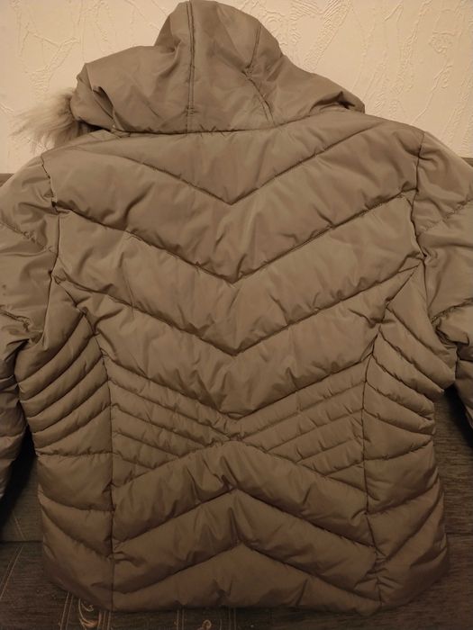 Modna, ciepła kurtka zimowa damska r.L