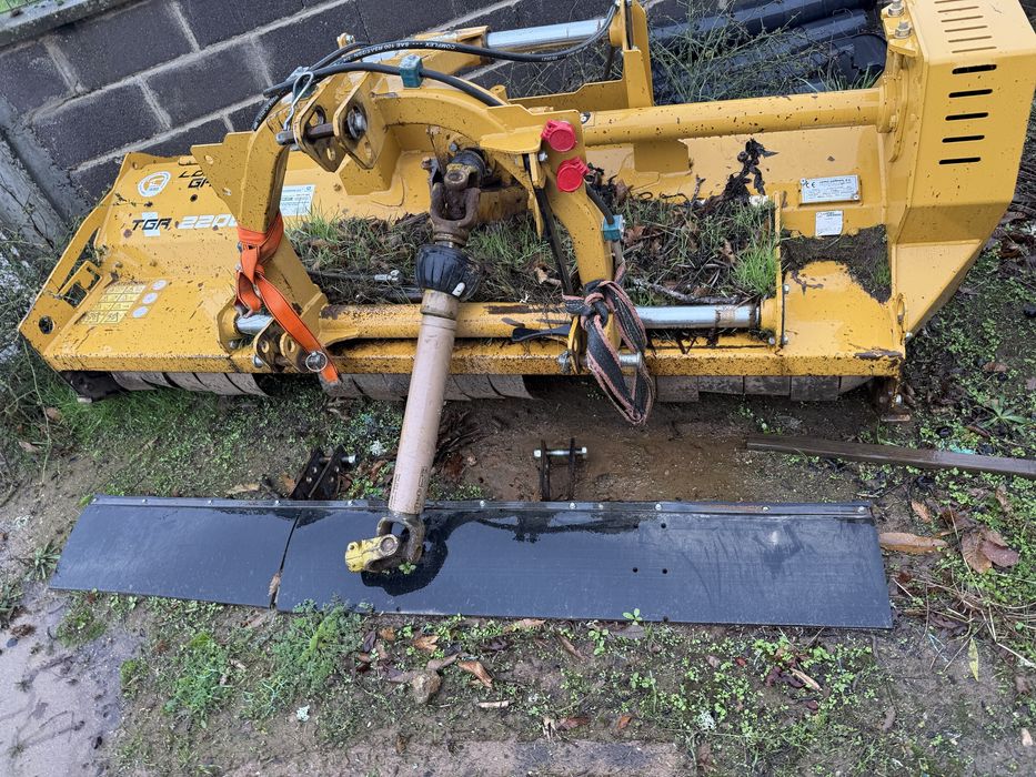 Destroçador martelos lopez garrido tgr2200