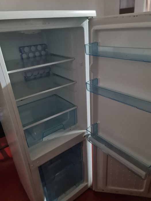 Vendo frigorífico combinado .