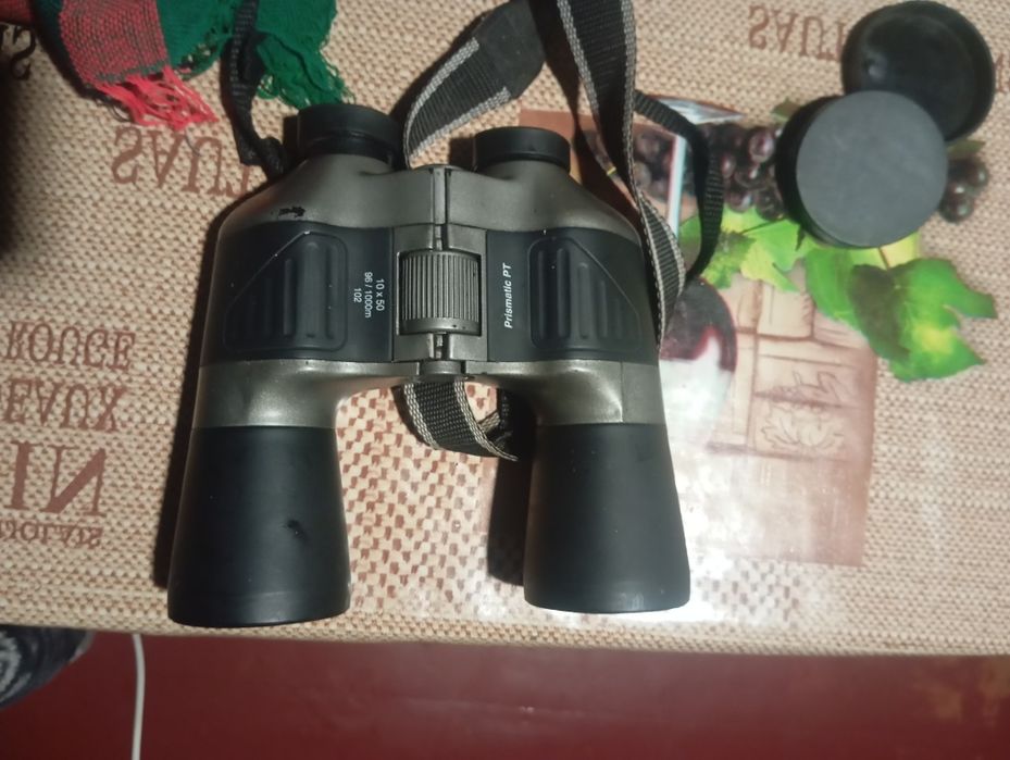 Продам відмінний бінокль.