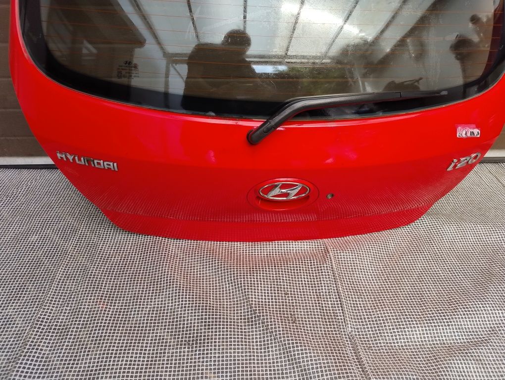 Hyundai i20 klapa bagażnika kompletna 08-12 r. kluczyk kod koloru BH