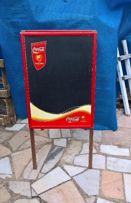 Placard em madeira para exterior