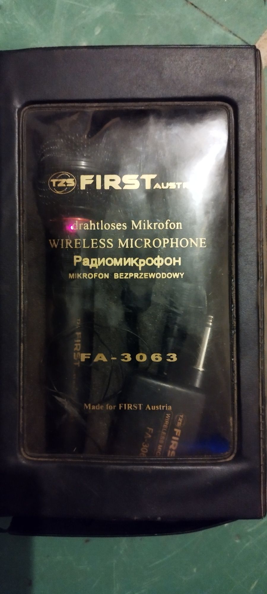 Sprzedam mikrofon karaoke bezprzewodowy