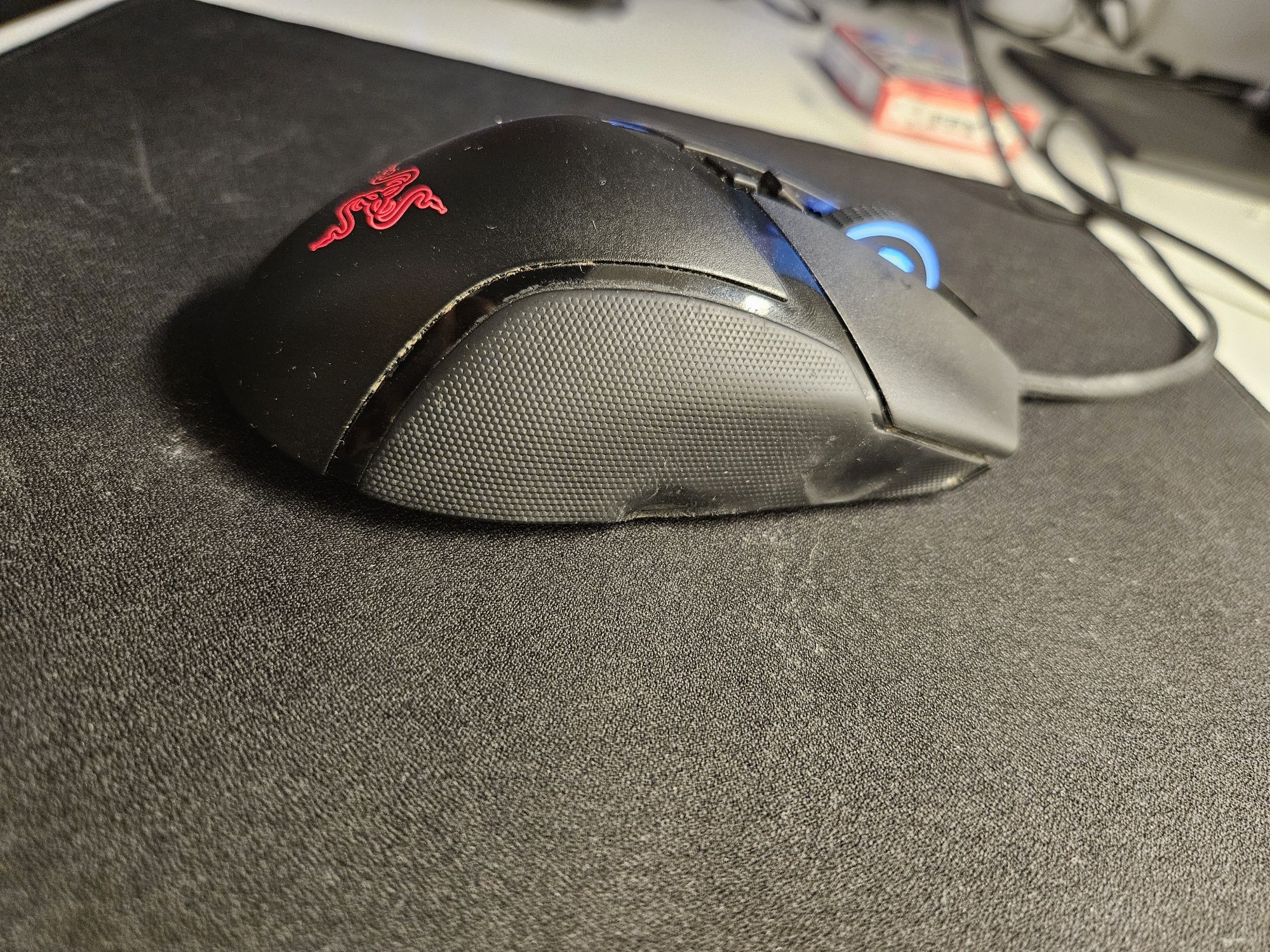 rato razer basilisk v2