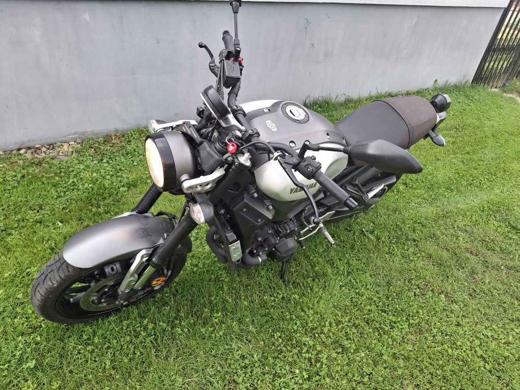 Yamaha xsr 900 mt 09 xsr900