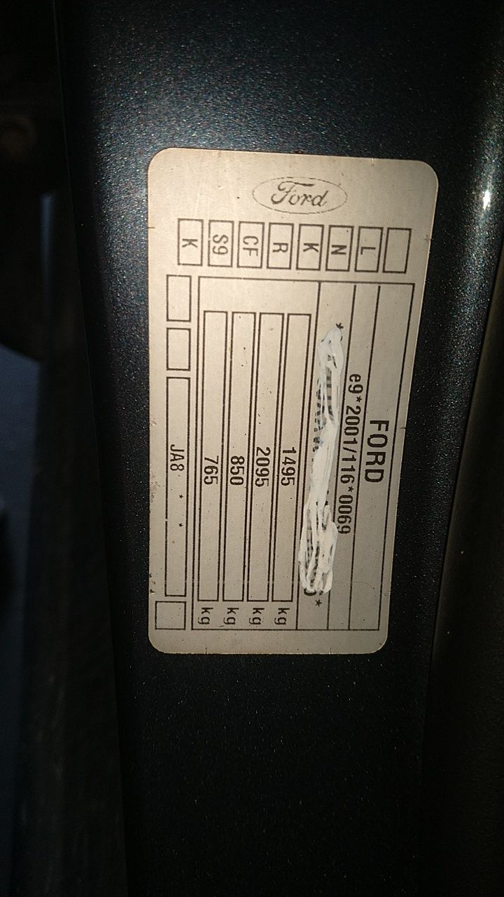) Ford Fiesta MK7 zderzak przedni kompletny