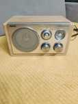 Radio w stylu retro