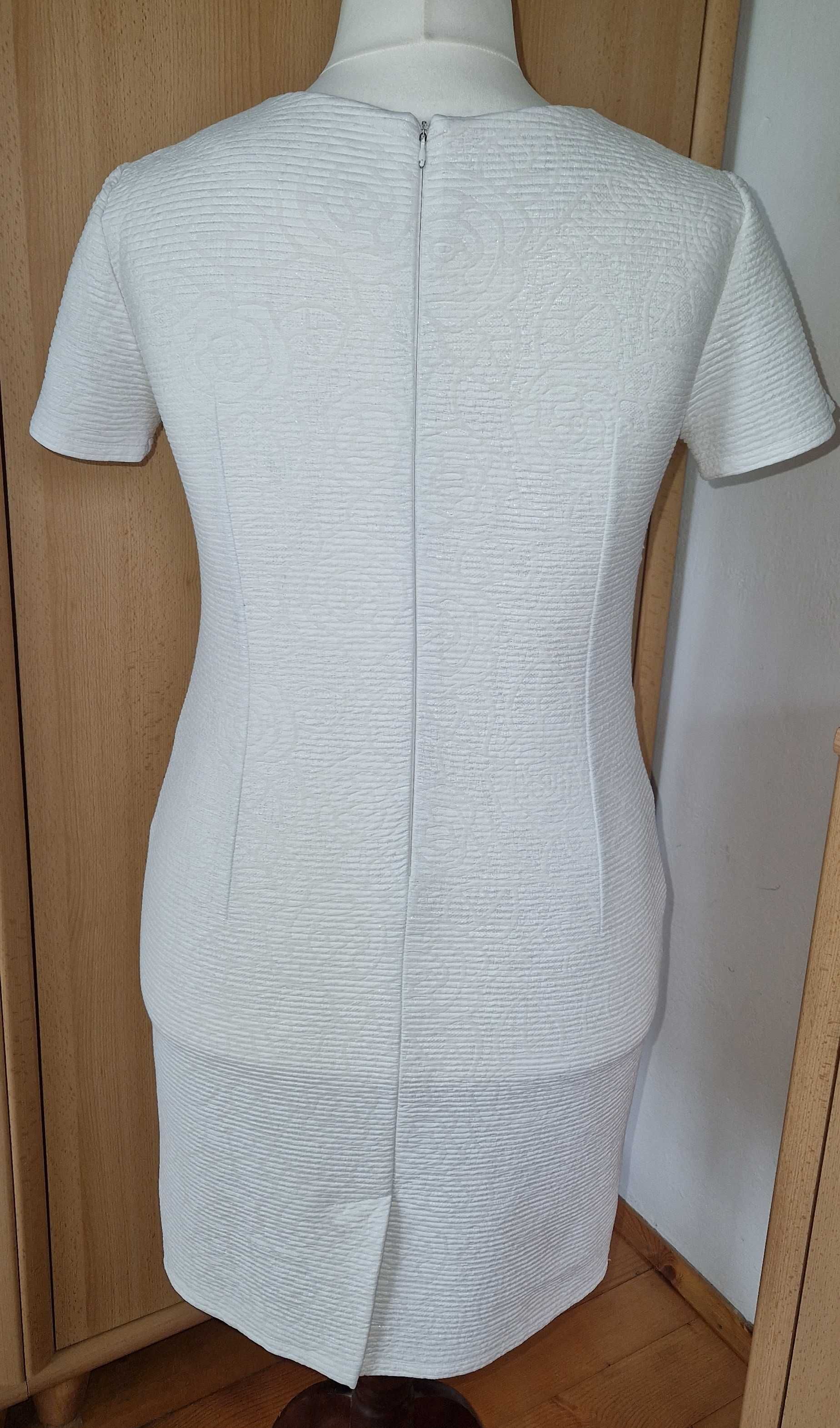 Taliowana żakardowa sukienka z krótkim rękawem R 42/44 (UK 14/16)